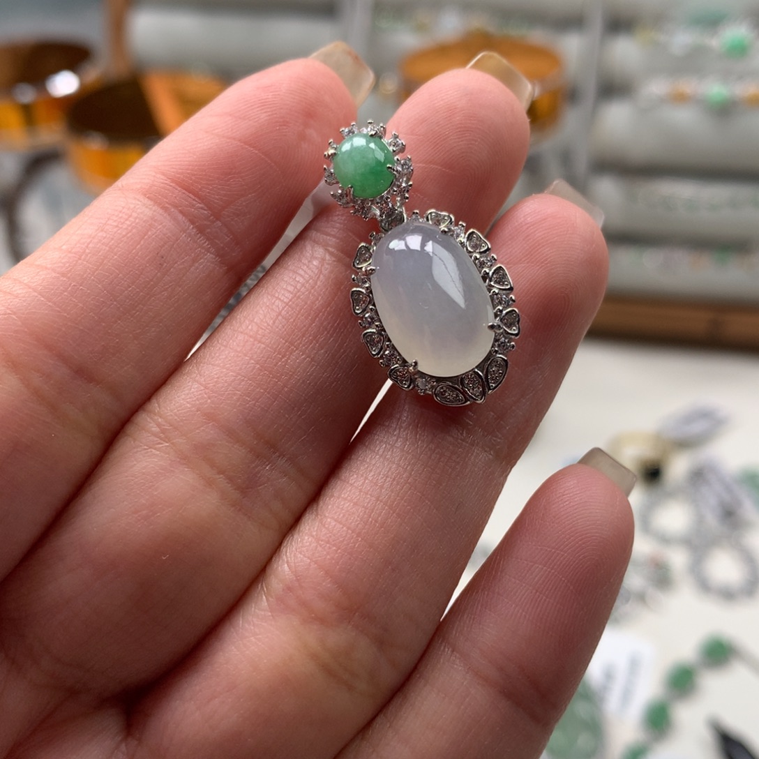 翡翠银S925镶嵌颈饰吊坠