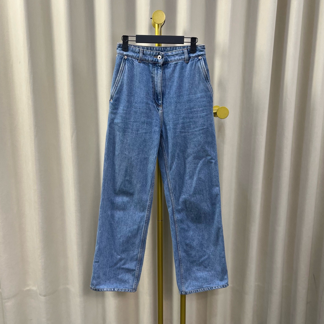 99新 BURBERRY/博柏利 蓝色背后皮牌牛仔裤 uk4码