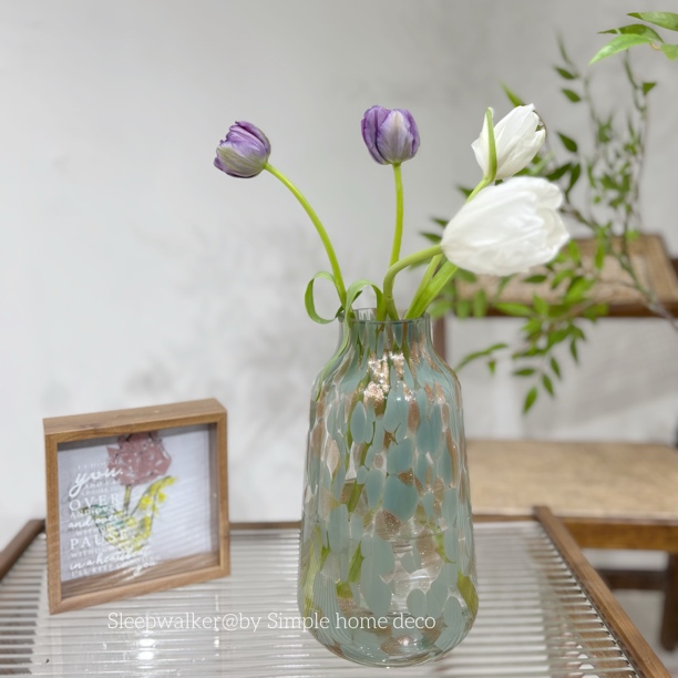 口径6高度24厘米 白色绿色金粉彩点原色双层厚重玻璃花瓶