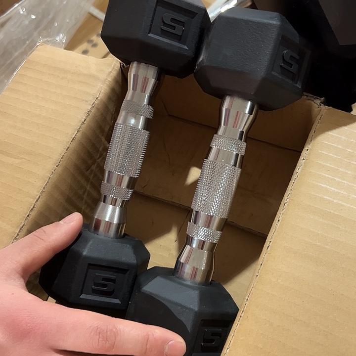 全新六角实心铁哑铃2.2公斤一对