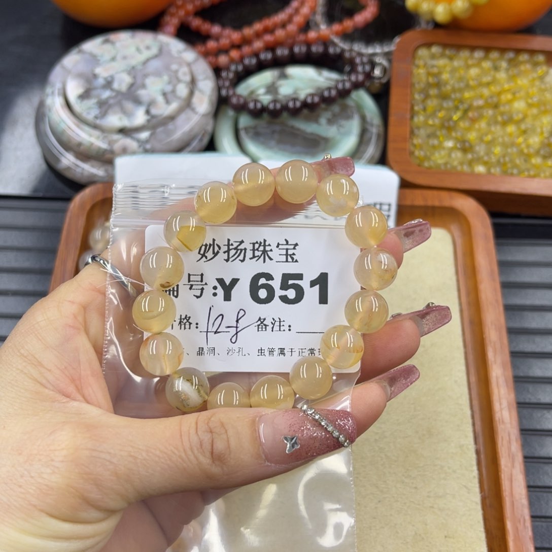硅化珊瑚（珊瑚玉）瑕未镶嵌嘻**嘻