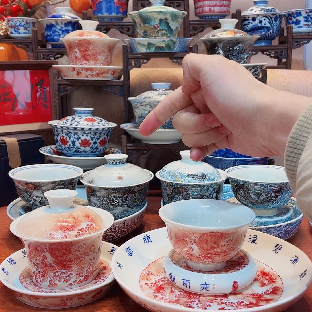 好多哈哈圣彼得堡多喝水hs h