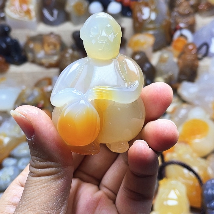 玛瑙/玉髓未镶嵌饰品桃**姥