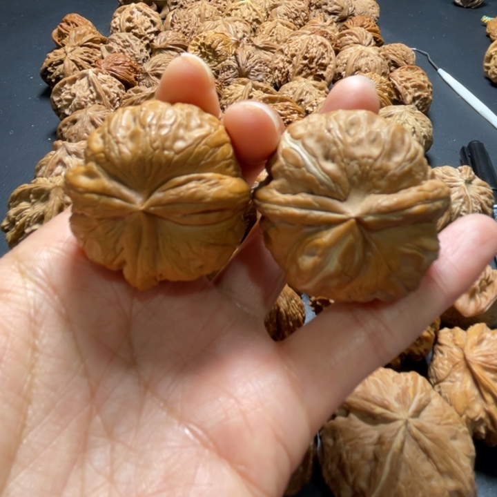 元宝两棱挂角38尺寸核桃哈哈哈哈哈哈