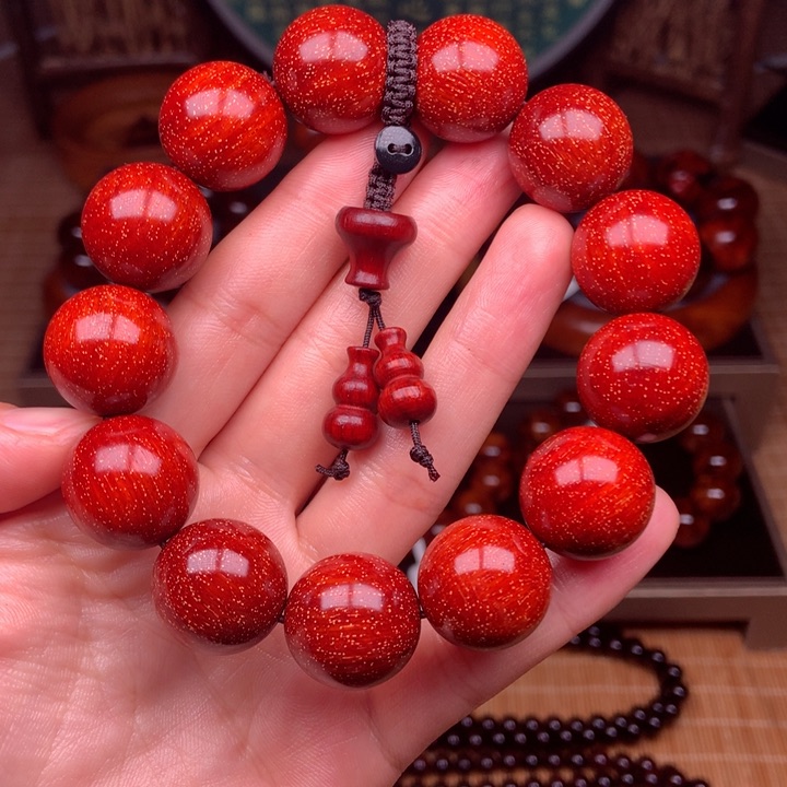 檀香紫檀（小叶紫檀）想2w