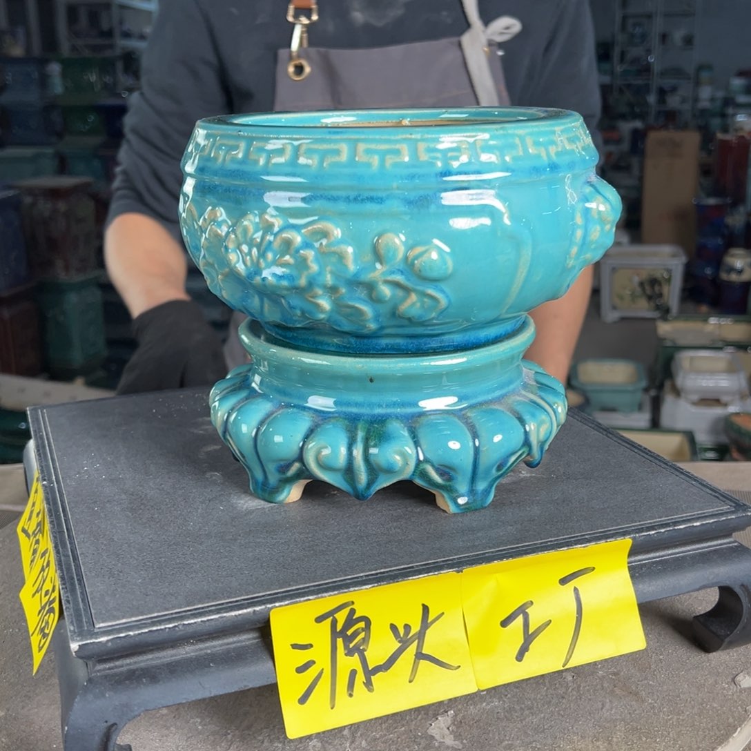 一风堂石湾花盆。