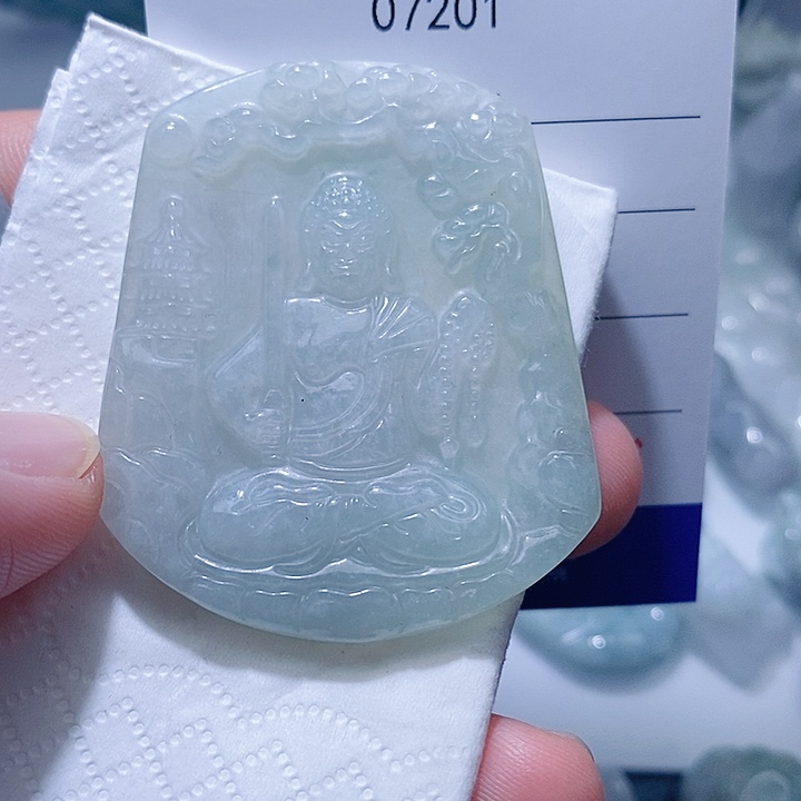 翡翠未镶嵌颈饰天光墟翡翠市场现金代购