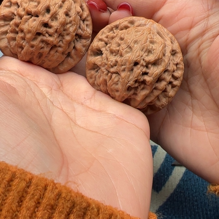 桃核吊坠文玩金公子45