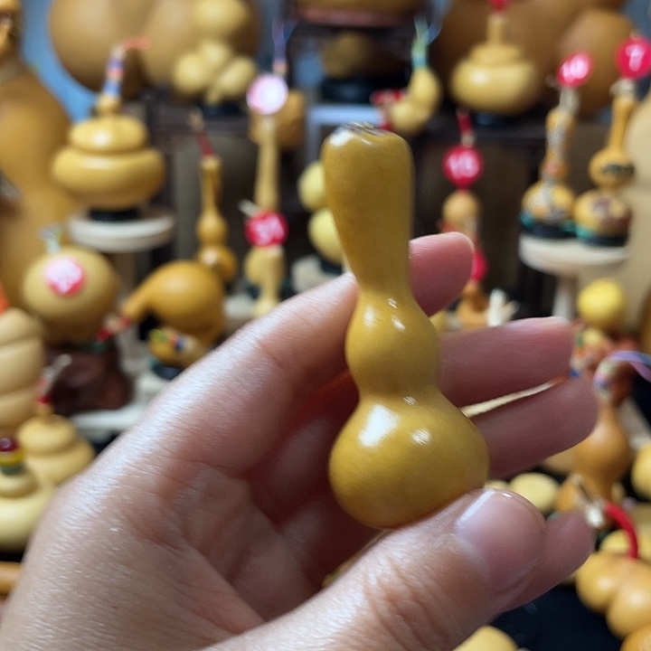ヤ***二葫芦丝和我说话真的有点