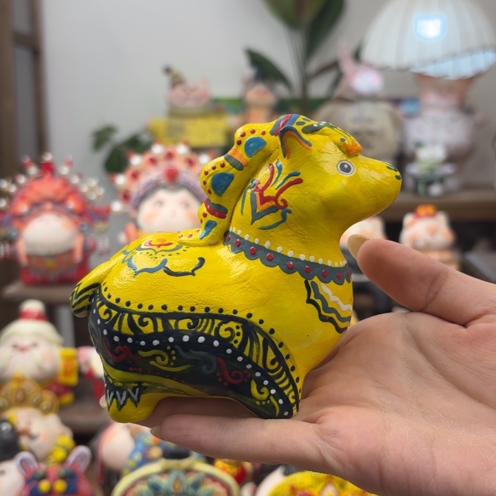 摆件手捏陶艺摆件