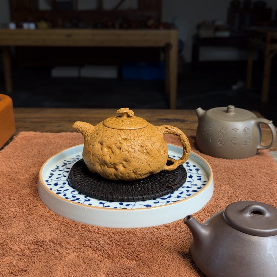 茶壶紫砂隐龙供春丁赟