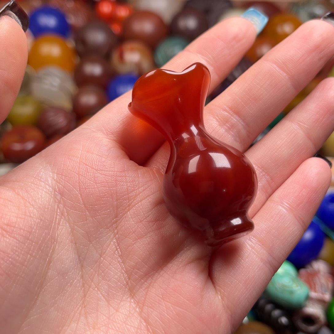 玛瑙/玉髓颈饰未镶嵌