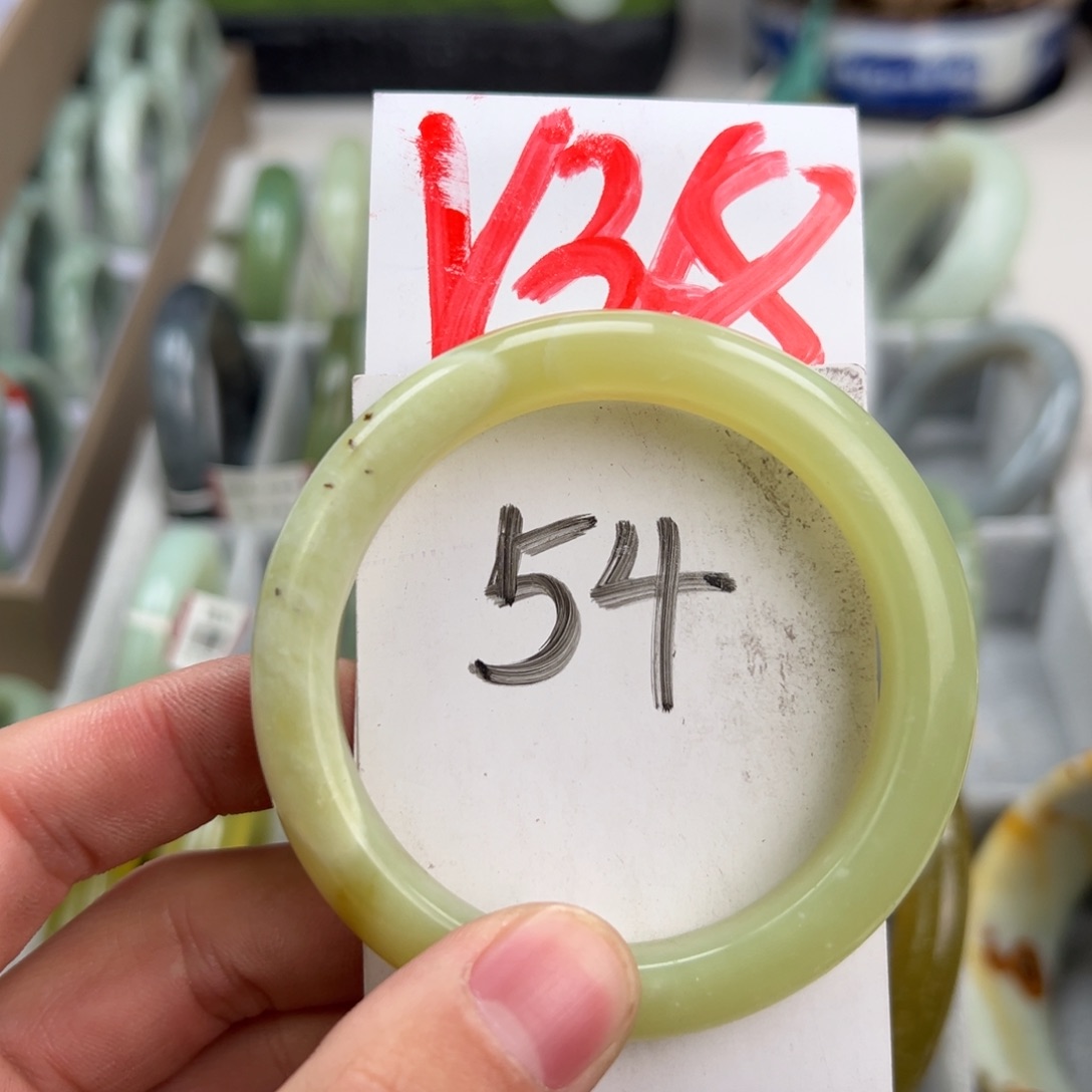 岫玉手镯未镶嵌天然岫玉微瑕