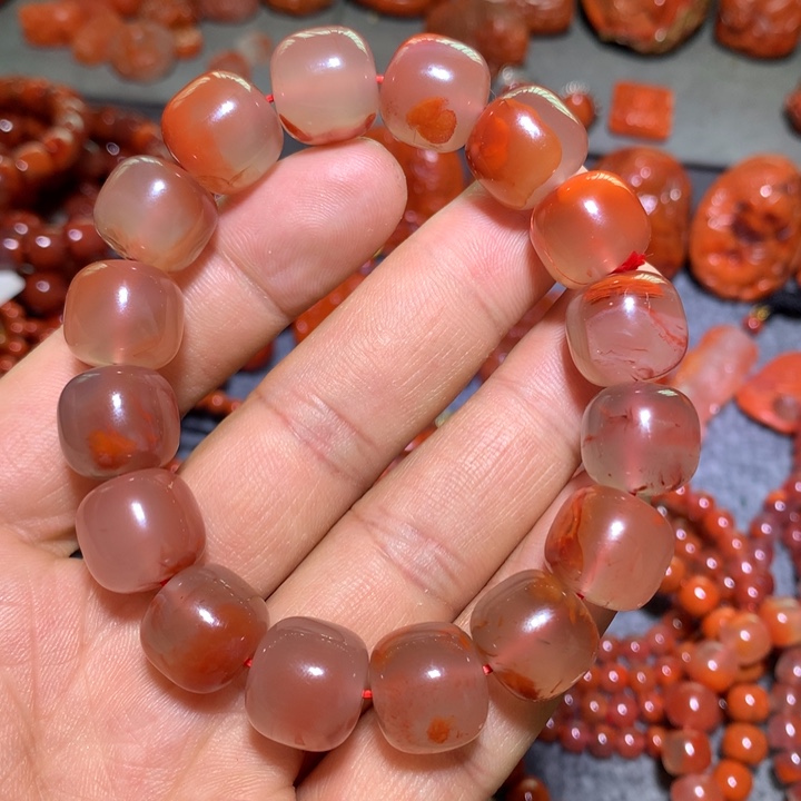 南红玛瑙手串未镶嵌14mm