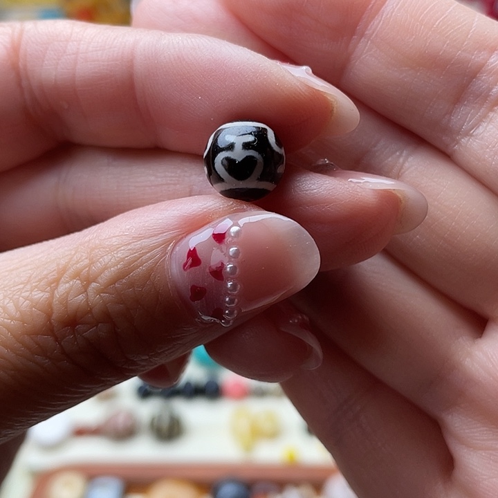 大叶紫檀（黑酸枝木类）