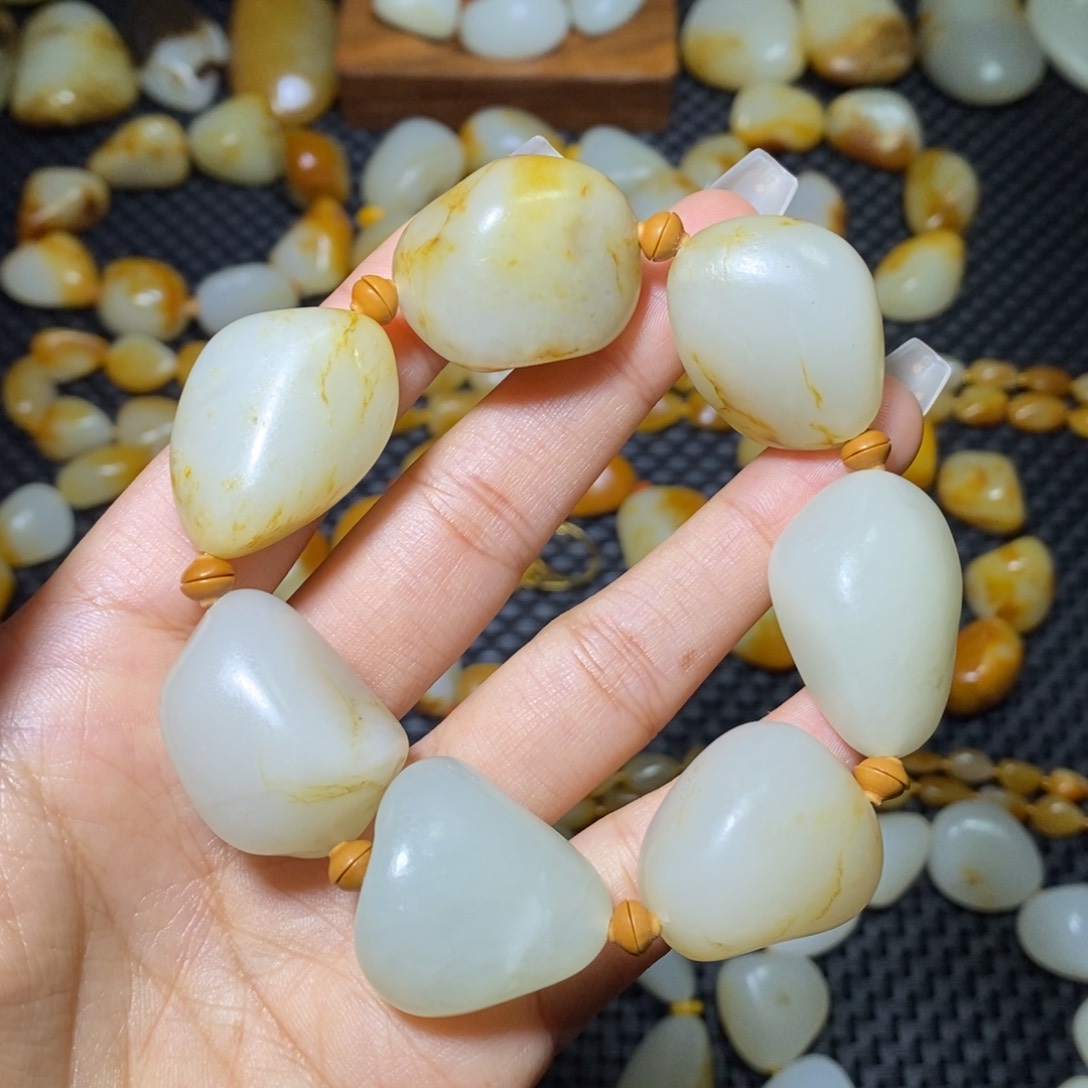 和田玉手链未镶嵌