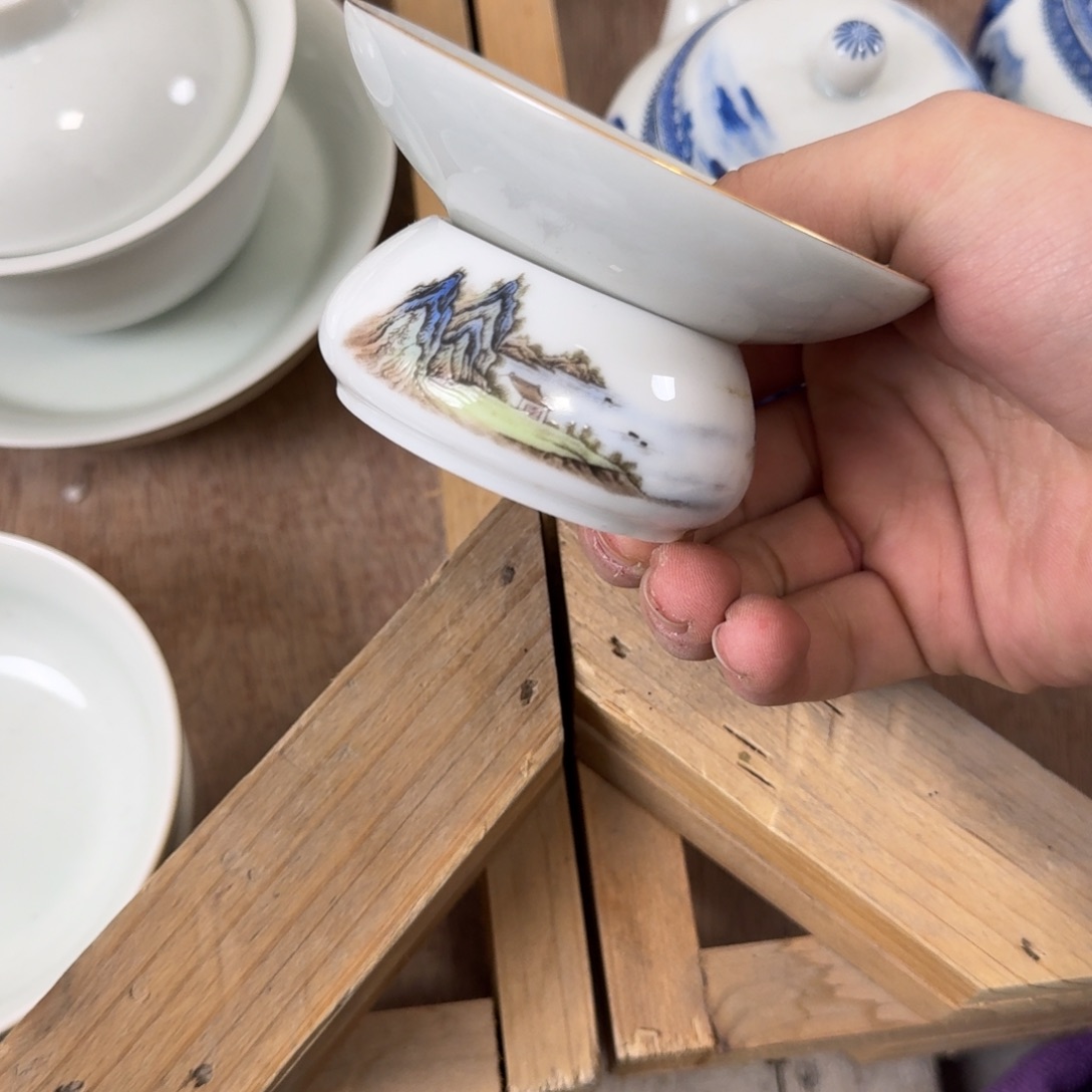 千里江山茶漏粉彩