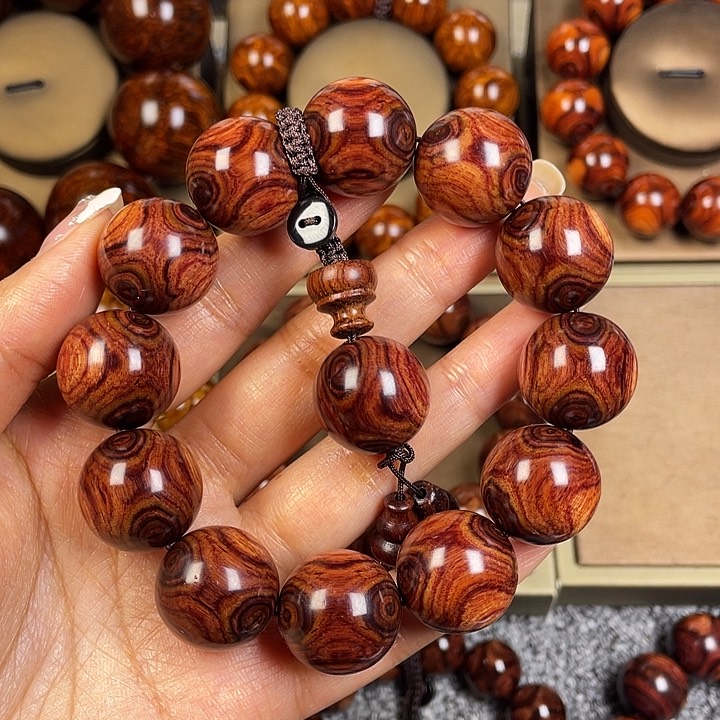 花梨木类赏**斋2.0尺寸花梨手串