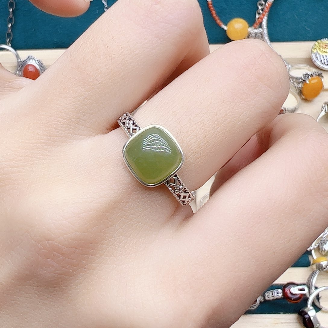 和田玉戒指银S925镶嵌