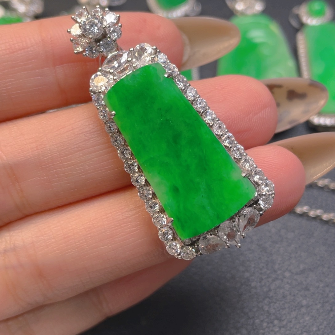 翡翠银S925镶嵌颈饰