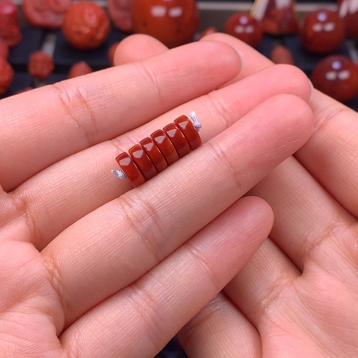 南红玛瑙未镶嵌隔片8MM
