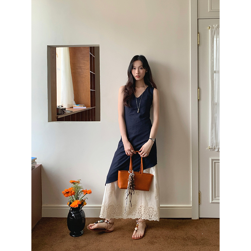 Alexander2025夏季法式简约拼接镂空绣花蕾丝显瘦不规则连衣裙