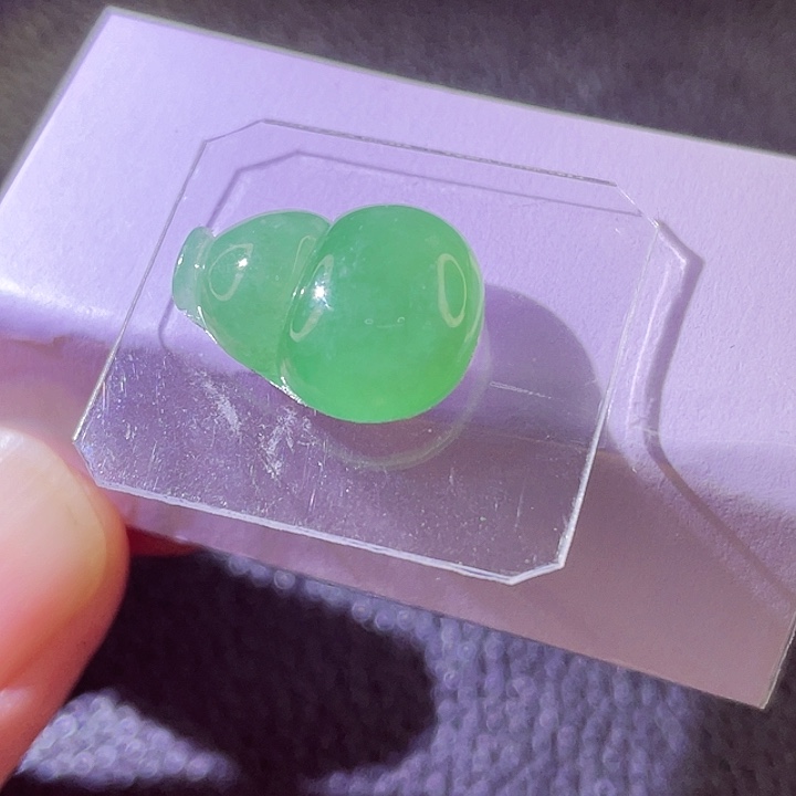 未镶嵌定制翡翠翡翠
