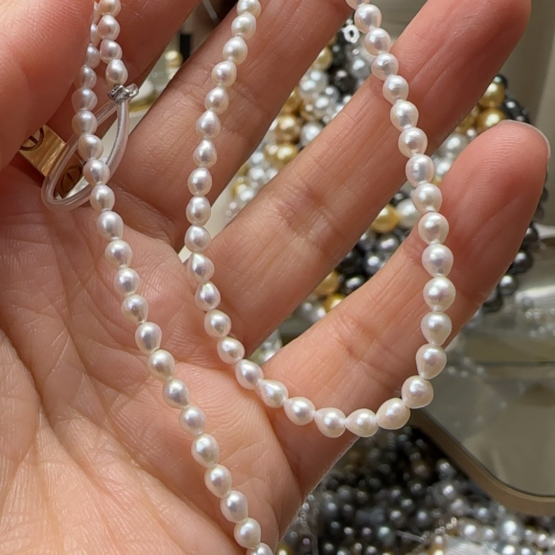 淡水珍珠颈饰未镶嵌