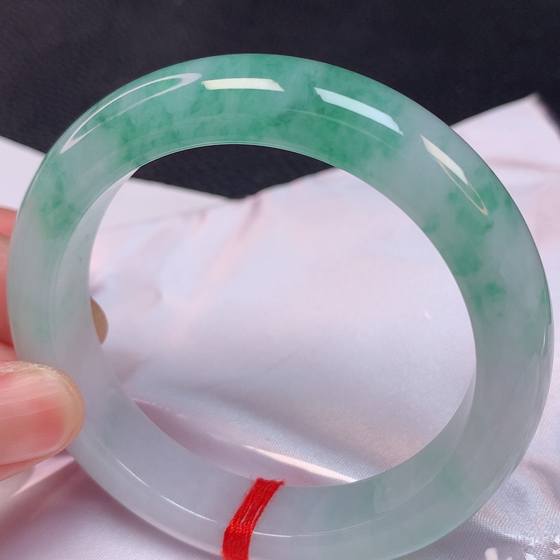 翡翠手镯未镶嵌乐*佳57 翡翠手镯