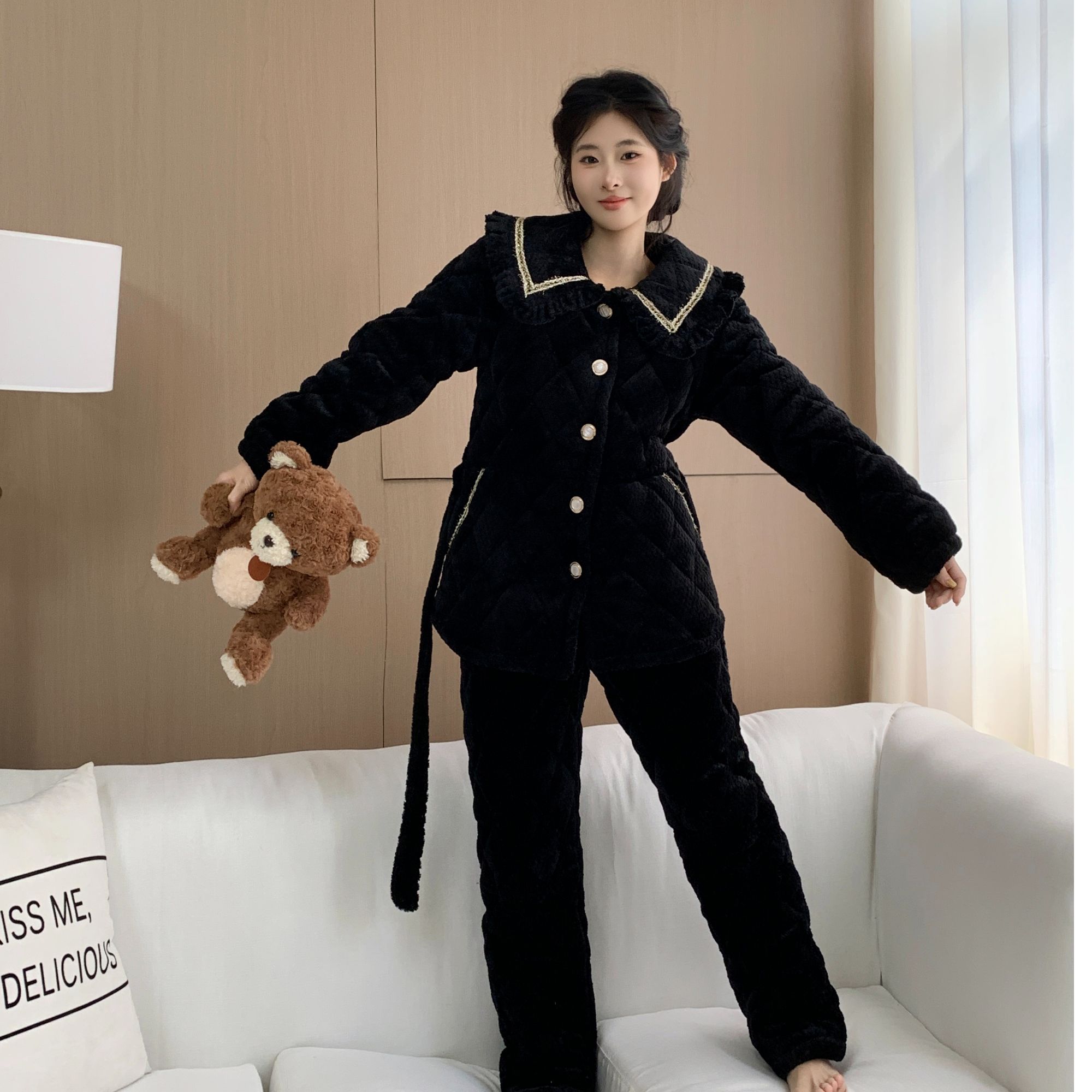 爆款金边小香风网红新款三层夹棉加厚加绒睡衣家居服套装女可外穿