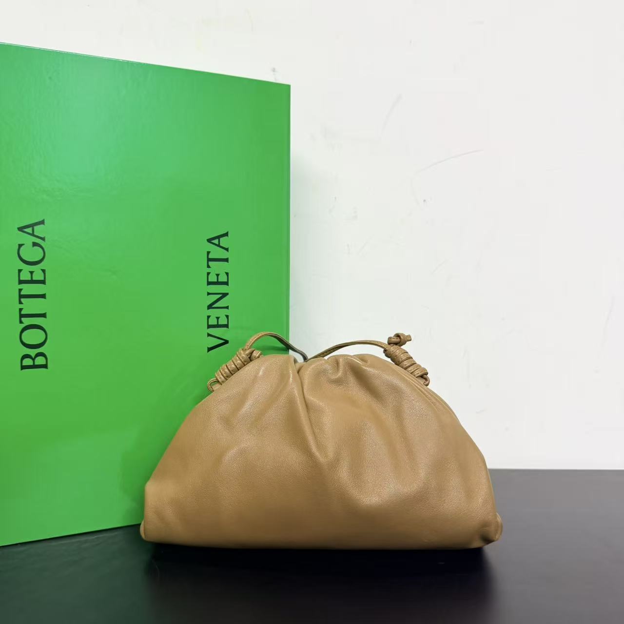 95新 BOTTEGA VENETA/葆蝶家 /曼曼/单肩包/FY25122322