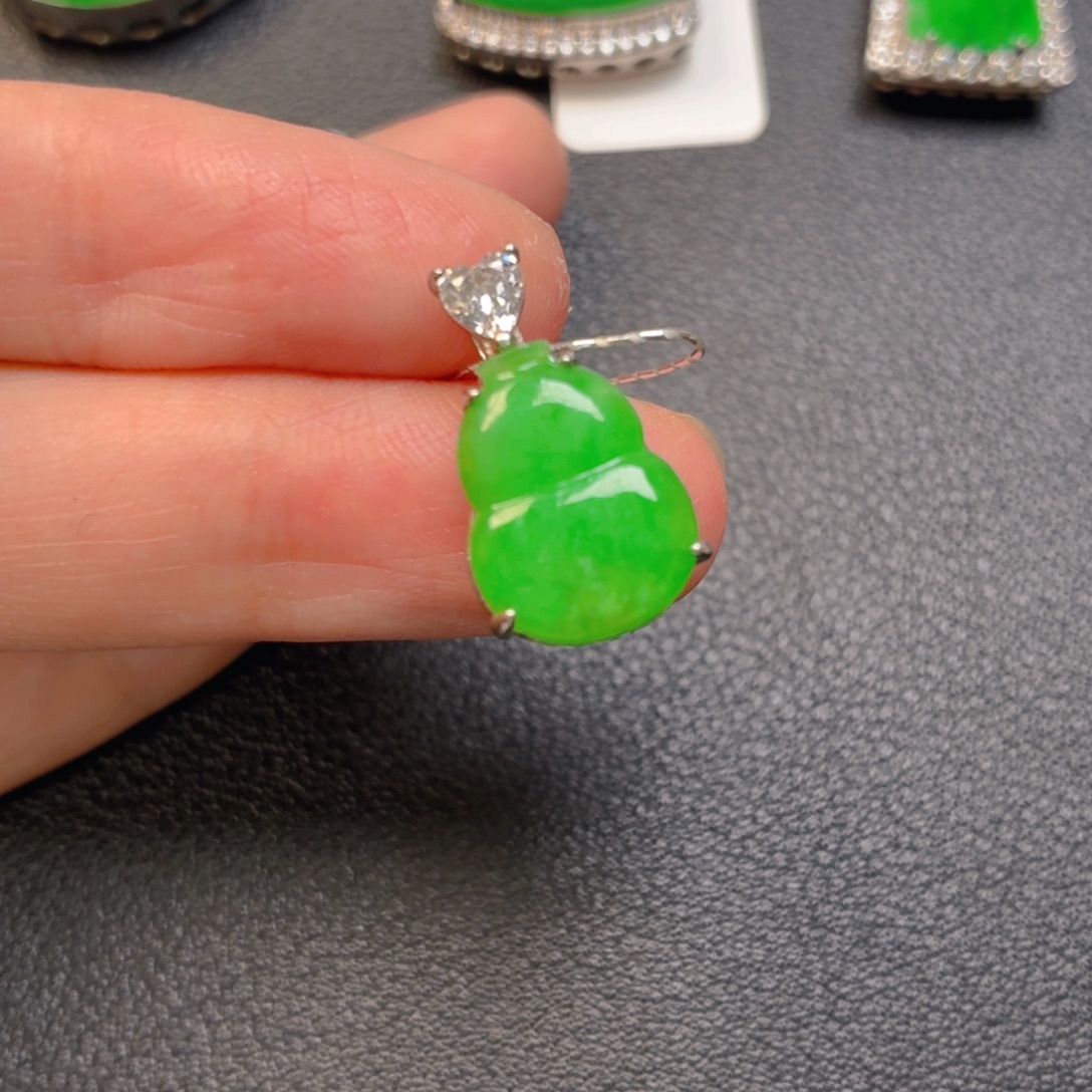 翡翠银S925镶嵌吊坠(不含链)