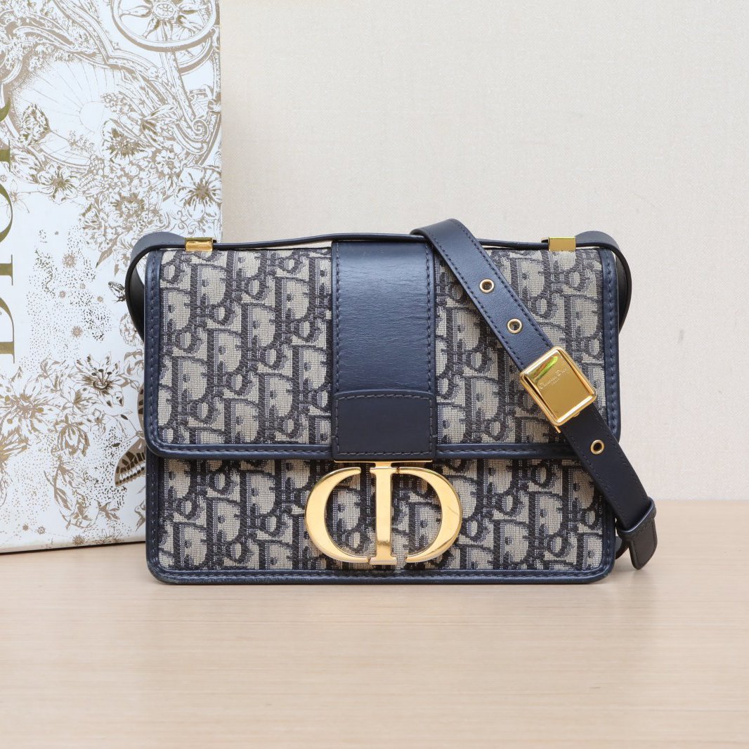 95新 DIOR/迪奥 【莎莎】30蒙田 皮肩带 大号 皮革C/帆布 金扣