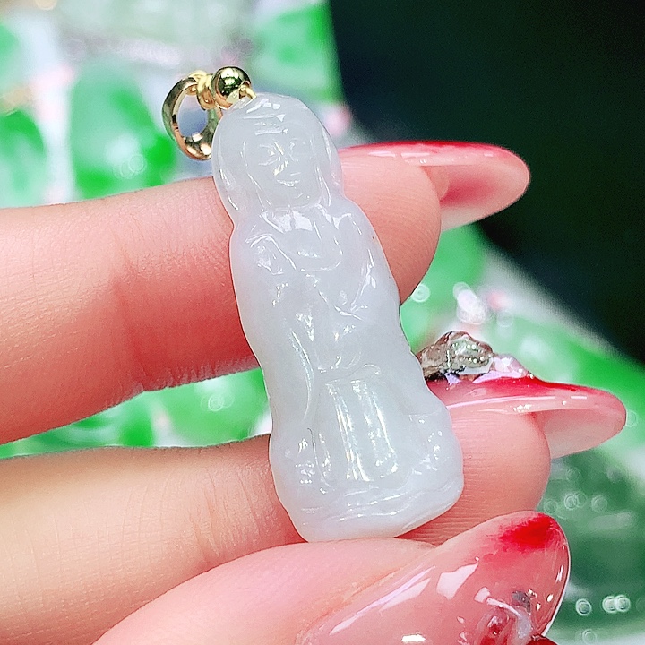 翡翠未镶嵌项圈翡翠