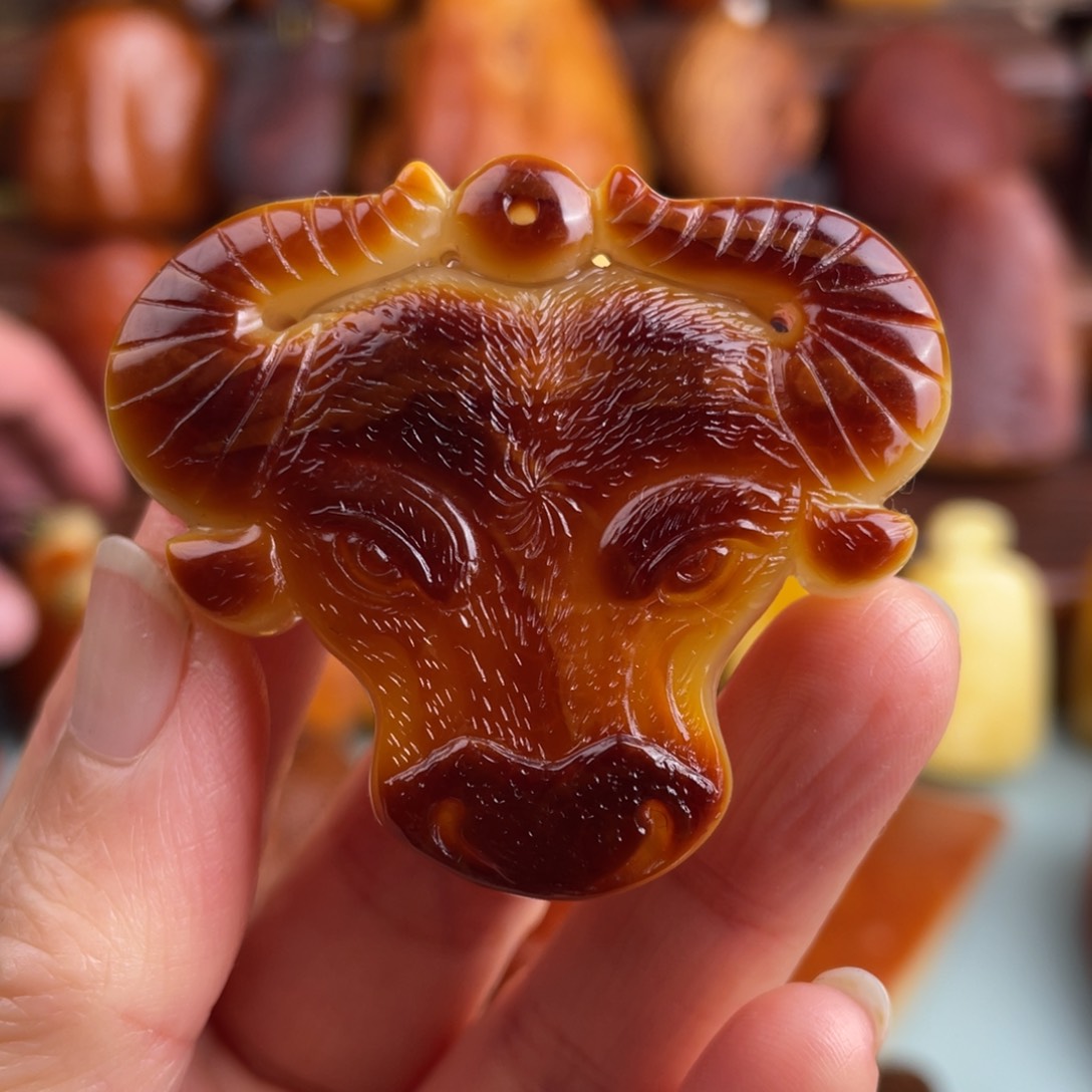 定制琥珀未镶嵌蜜蜡吊坠