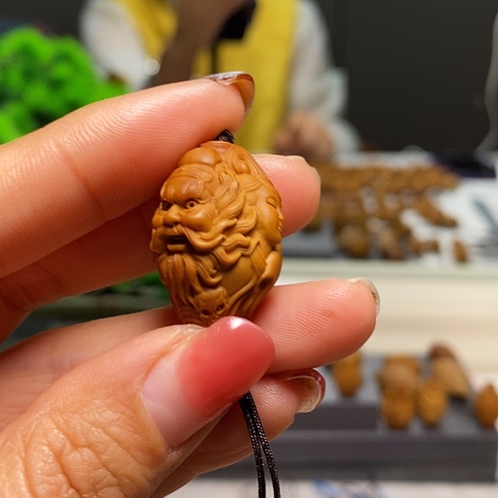 橄榄核吊坠橄榄油