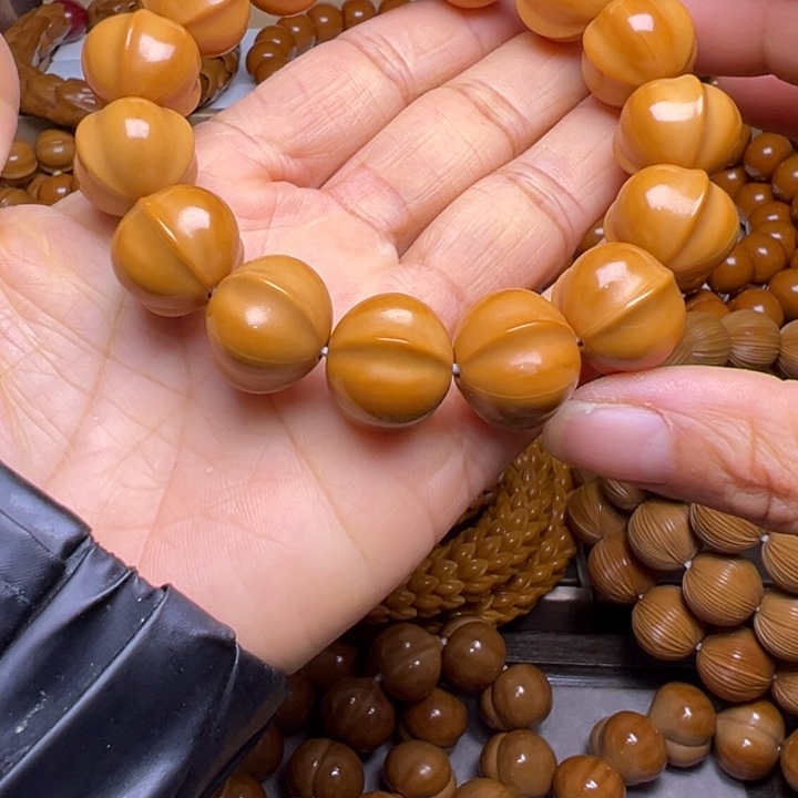 吊坠橄榄核聚宝盆