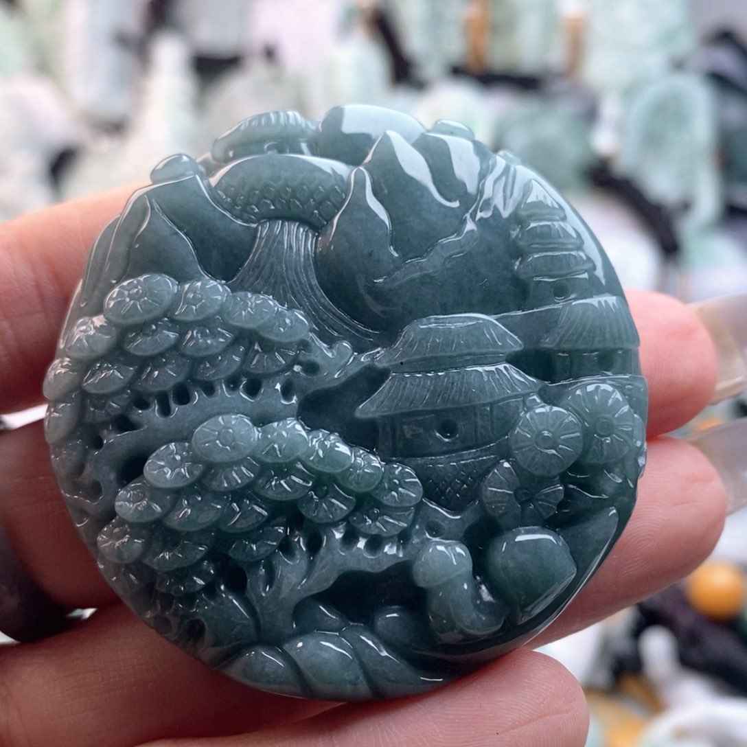 翡翠吊坠(不含链)未镶嵌