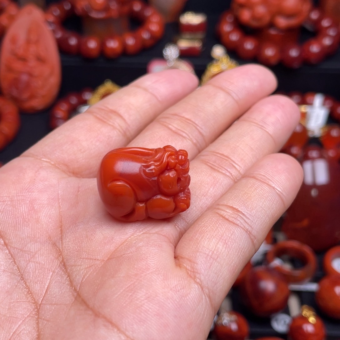 南红玛瑙珠宝奇石未镶嵌吊坠