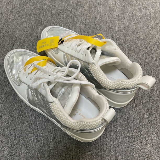 95新 LouisVuitton/路易威登 Boombox时尚板鞋 36.5/4013