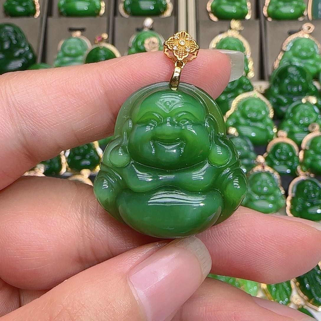 和田玉（碧玉）吊坠(不含链)18K金镶嵌