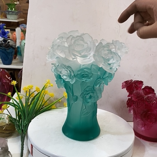 琉璃花瓶高22厘米口径12厘米