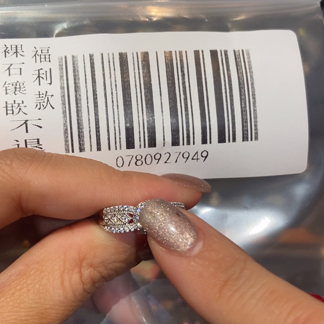 欧泊欧泊戒指银S925镶嵌H**_