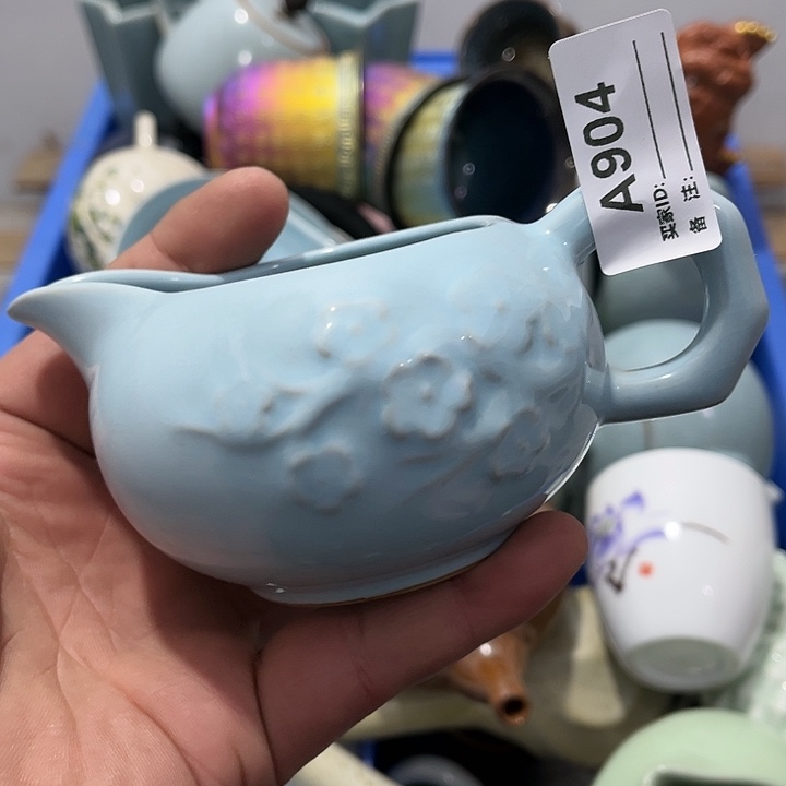 瓷片默认微瑕瓷器、茶具、壶、摆件，介意勿拍 