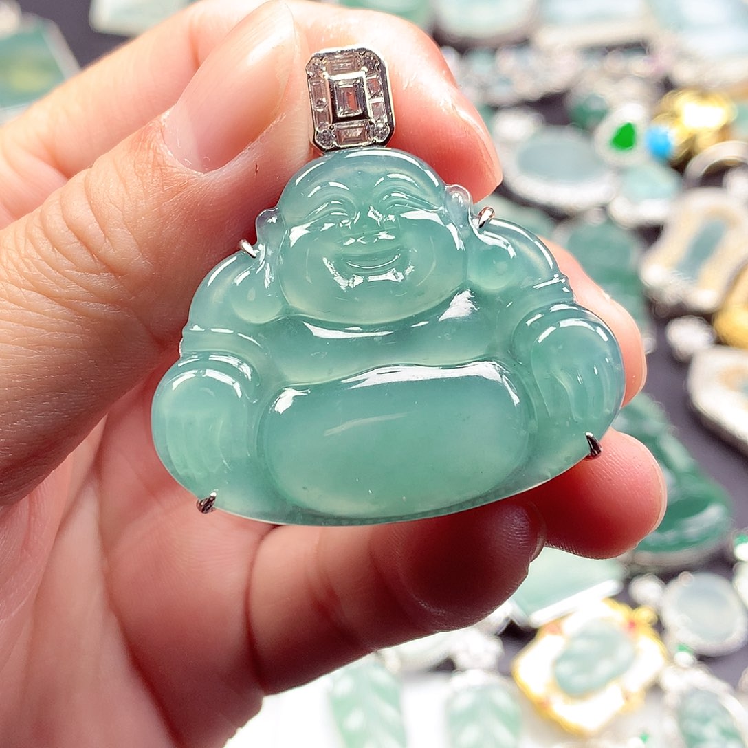 翡翠颈饰未镶嵌翡翠