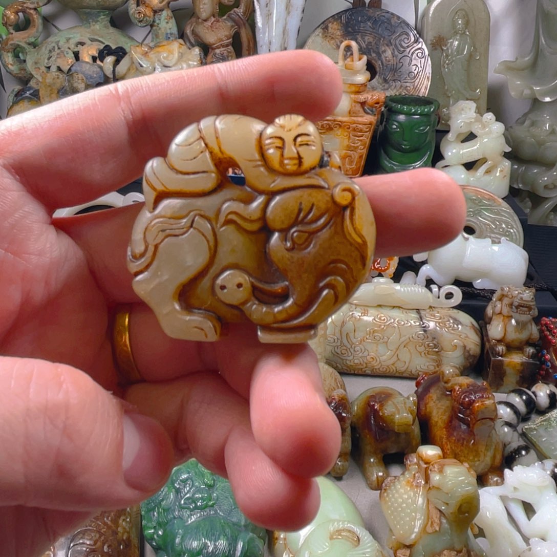 和田玉把件未镶嵌12