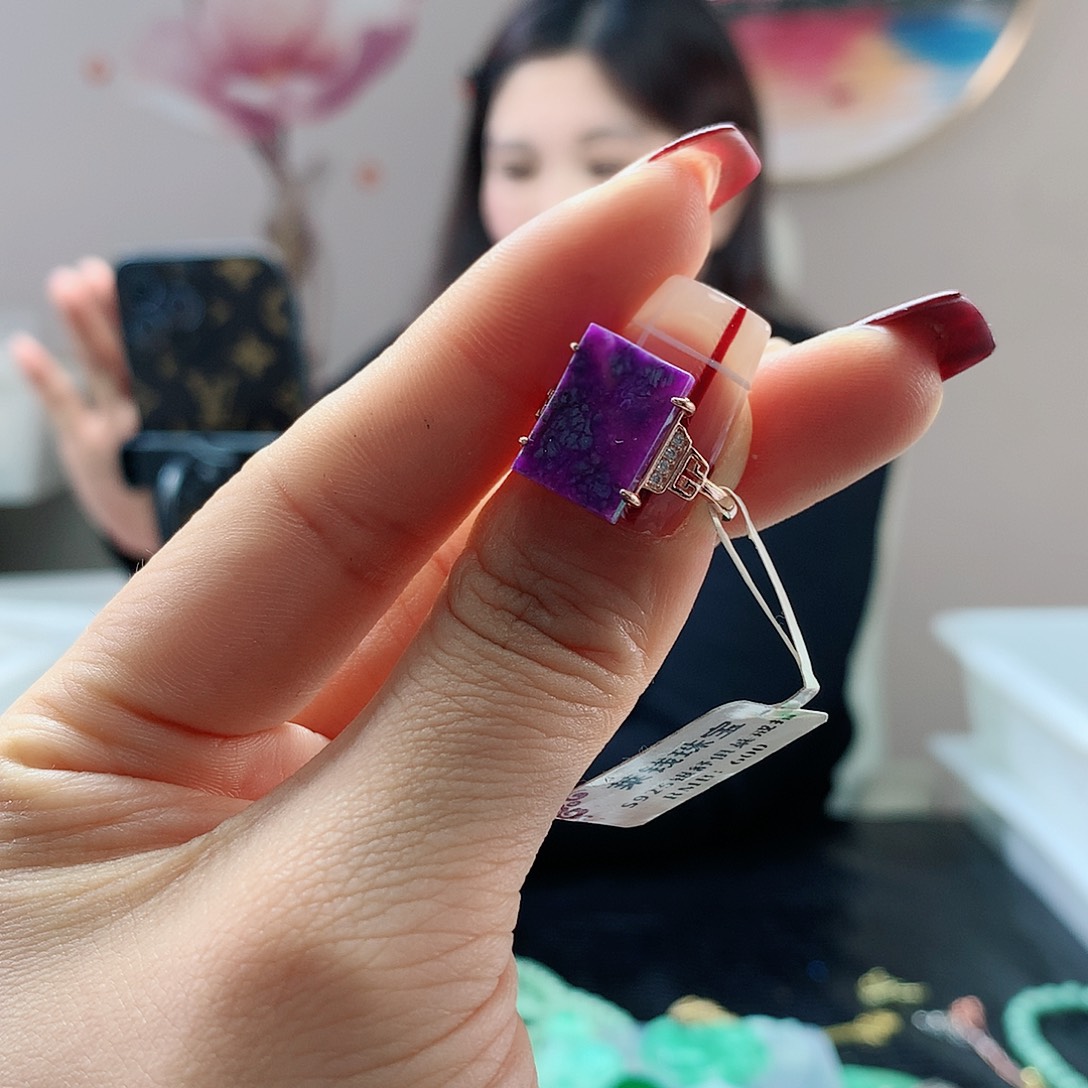 【闪购商品】苏纪石（舒俱来）戒指银S925镶嵌，