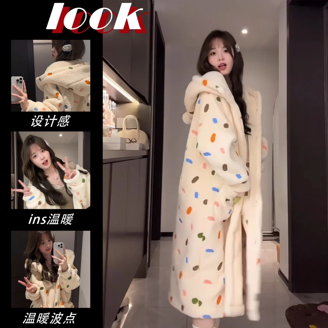 彩色波点连帽珊瑚绒睡衣女冬季新款可爱加绒加厚家居服睡袍可外穿