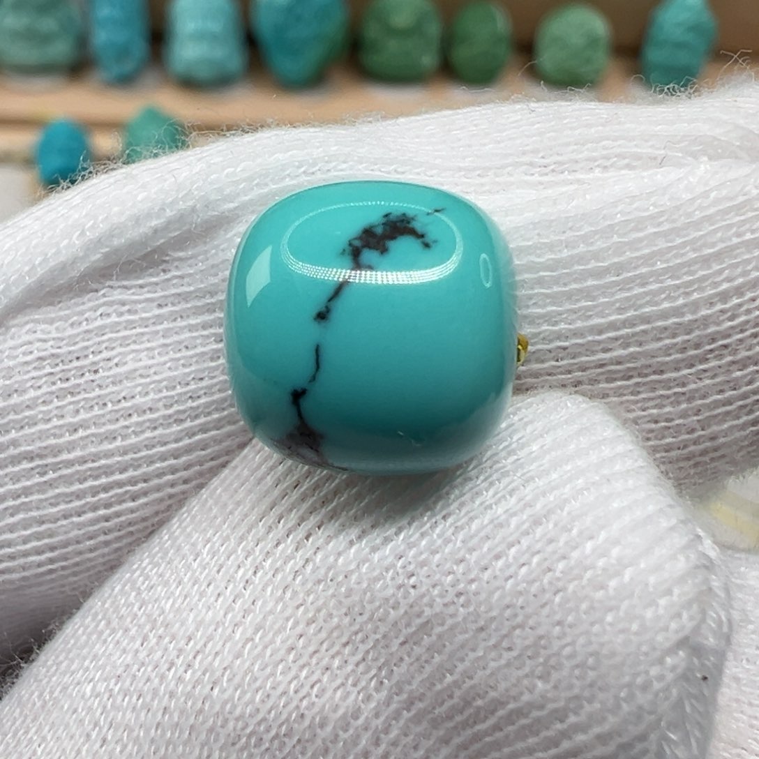 绿松石配饰未镶嵌