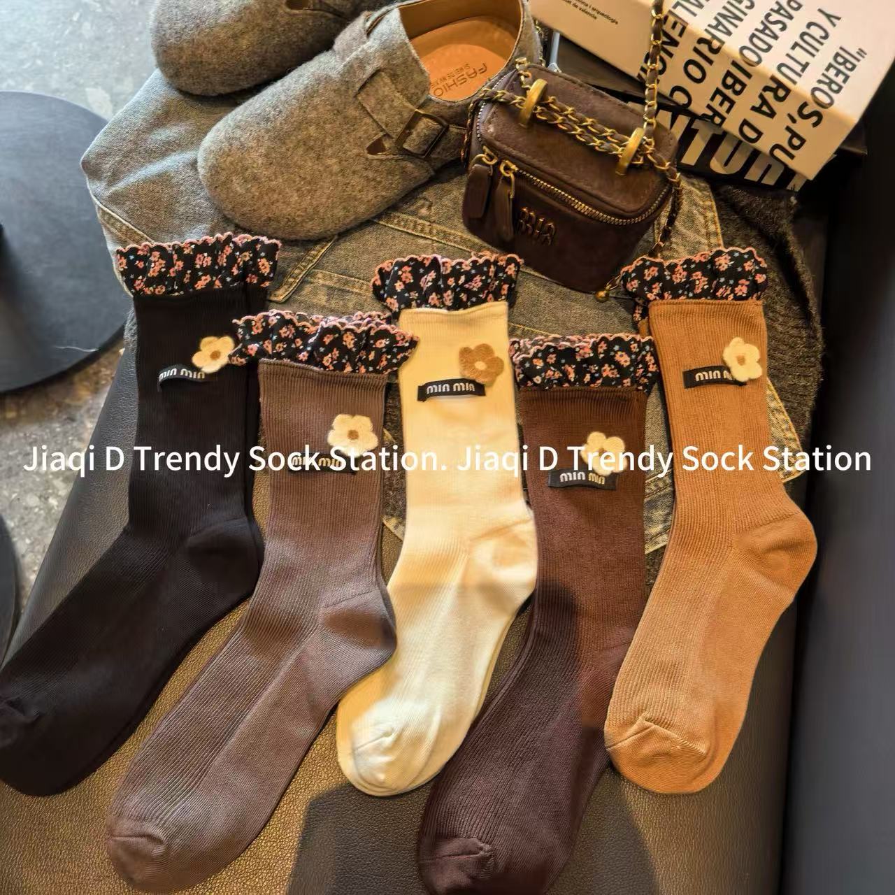 韩版少女减龄复古花边袜子女中筒布标绒花淑女范秋冬堆堆袜